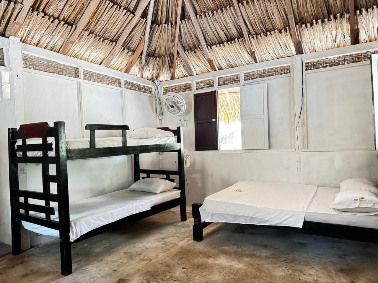 Eco Hotel Bosque Encantado Isla Grande  Buitenkant foto
